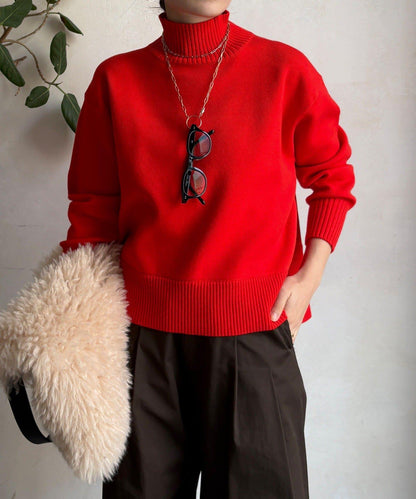 側開叉高領針織衫