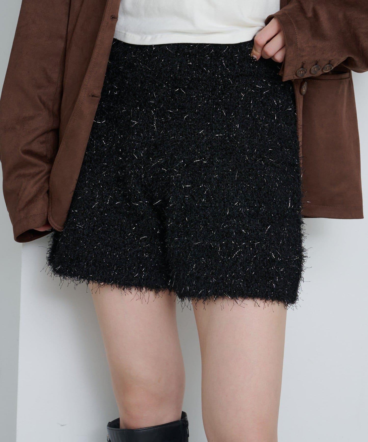 亮絲毛絨針織短褲