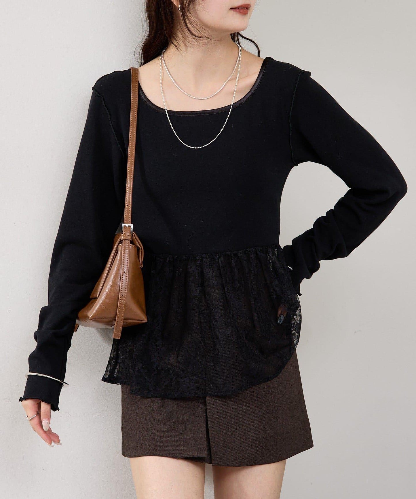 蕾絲拼接長袖T恤