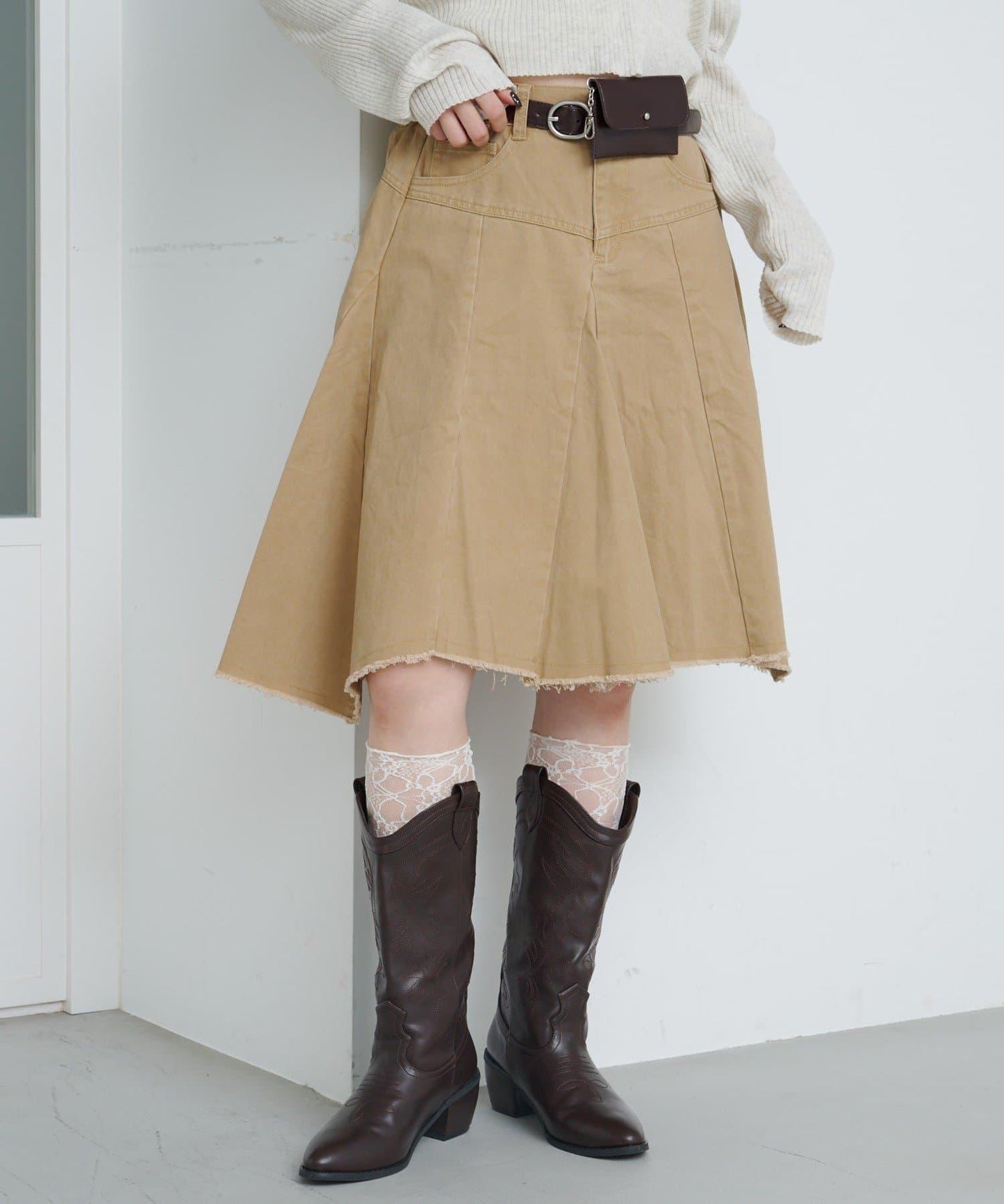 破洞不對稱中長裙