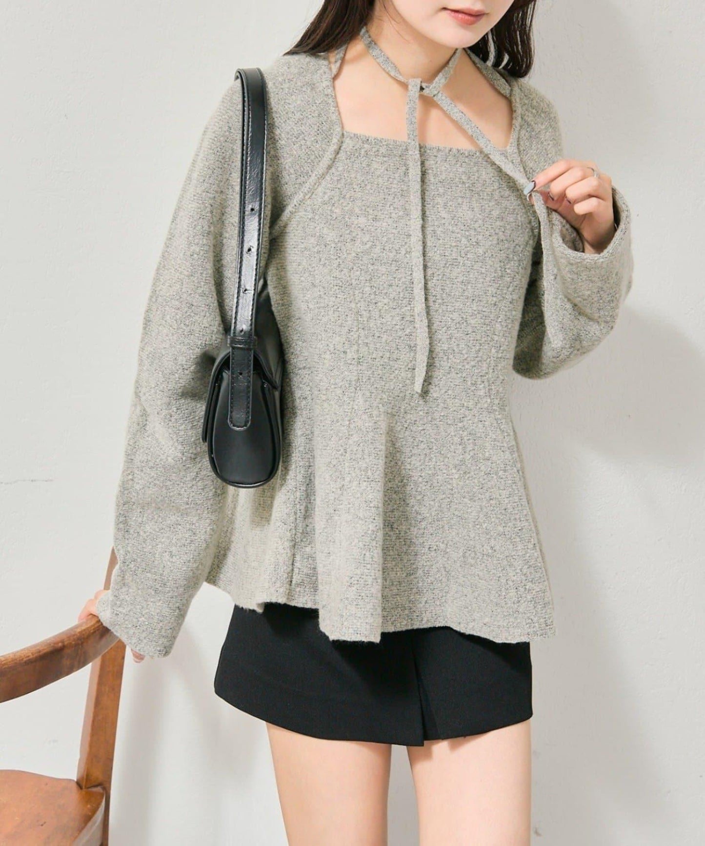 方領荷葉邊針織衫