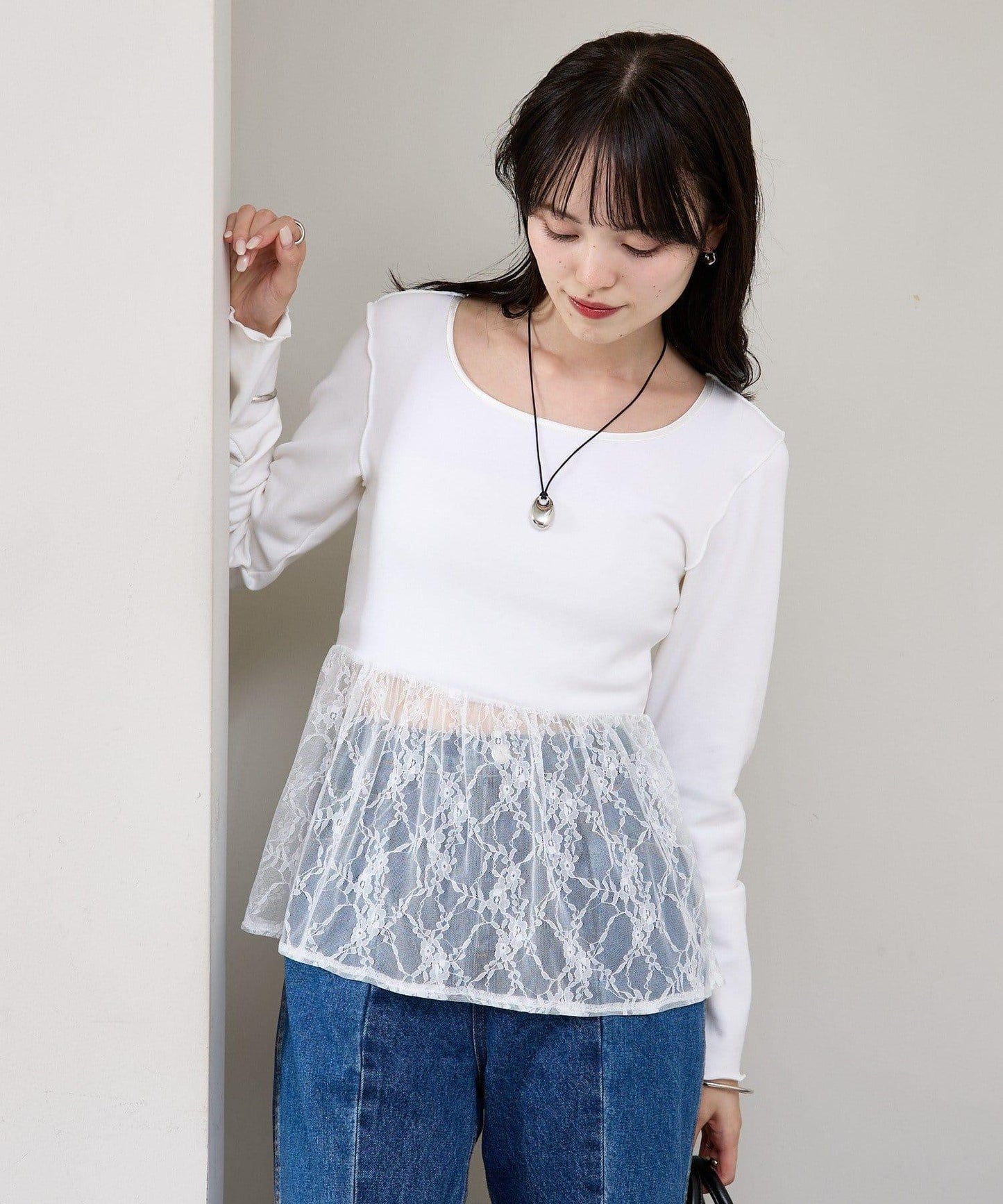 蕾絲拼接長袖T恤