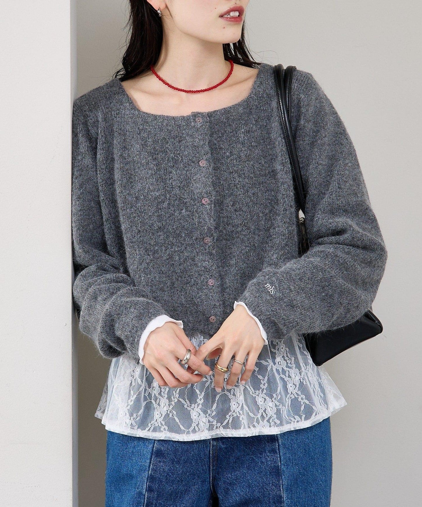蕾絲拼接長袖T恤