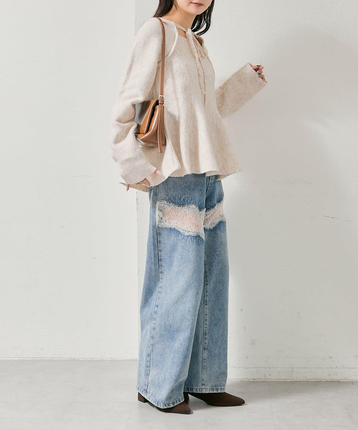 方領荷葉邊針織衫