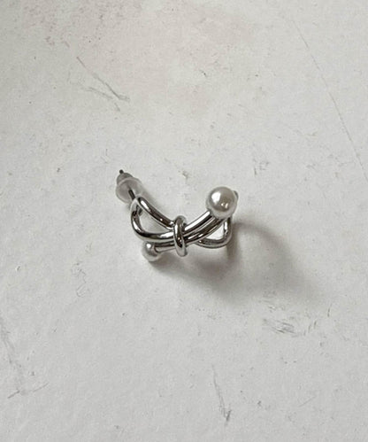 珍珠蝴蝶結風格耳環