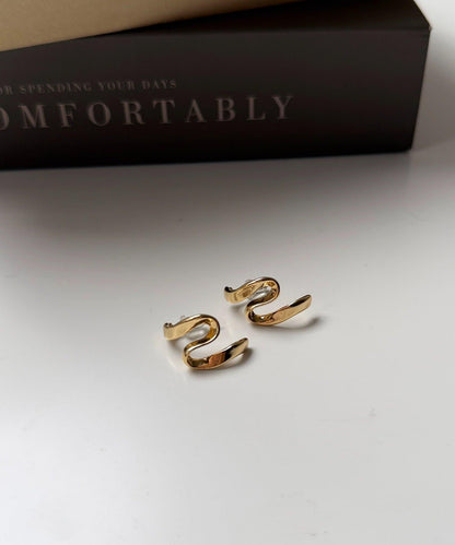 不規則波浪耳環