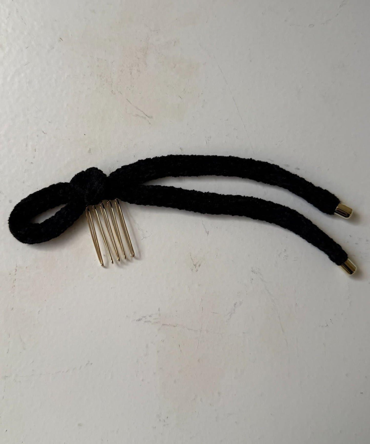 天鵝絨側邊蝴蝶結髮飾