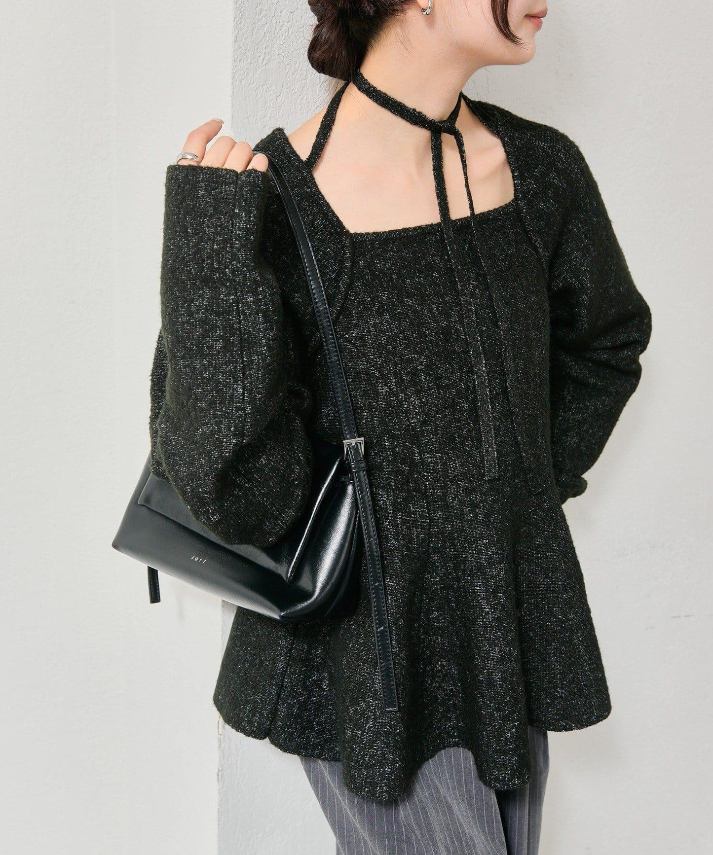 方領荷葉邊針織衫