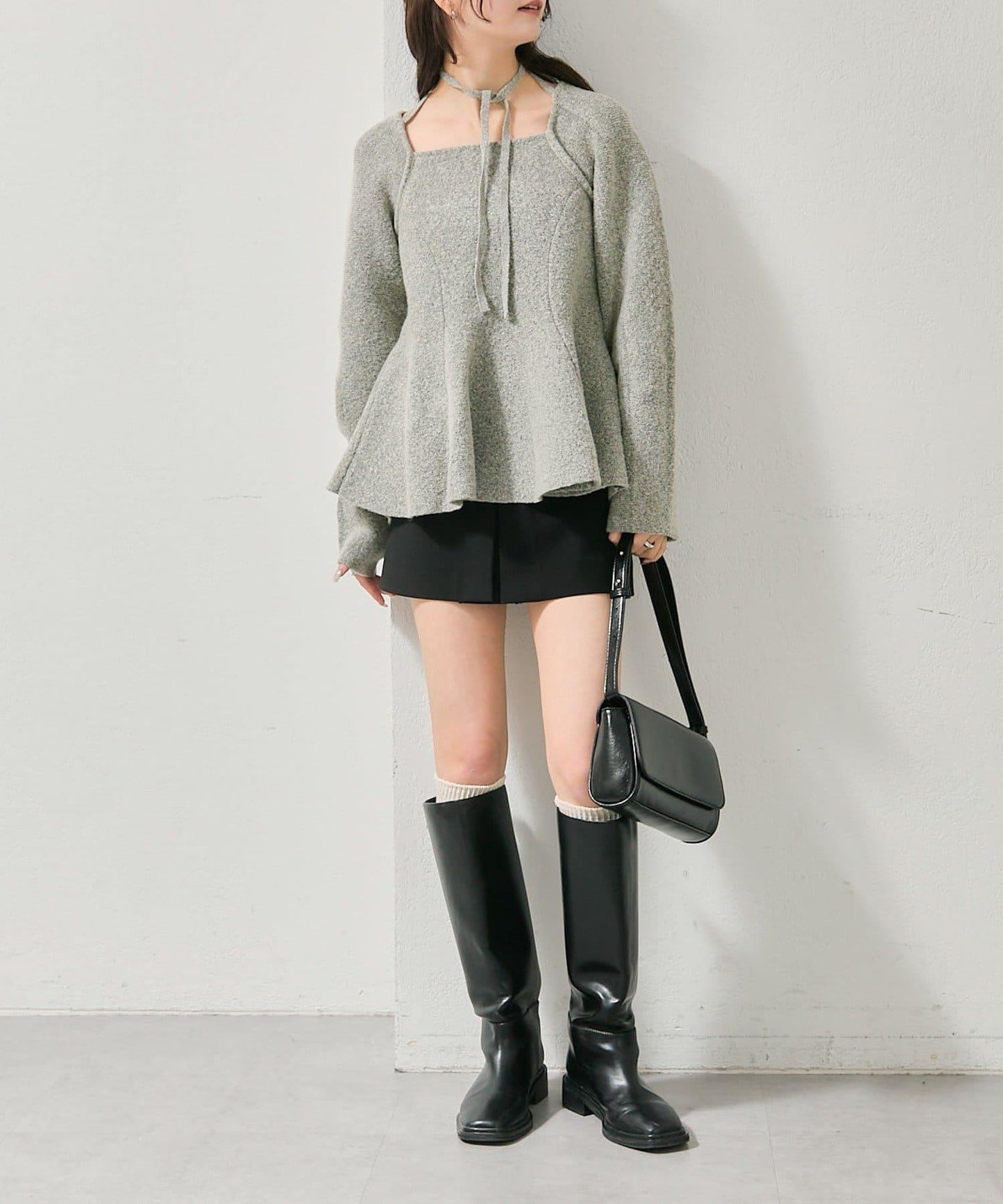 方領荷葉邊針織衫