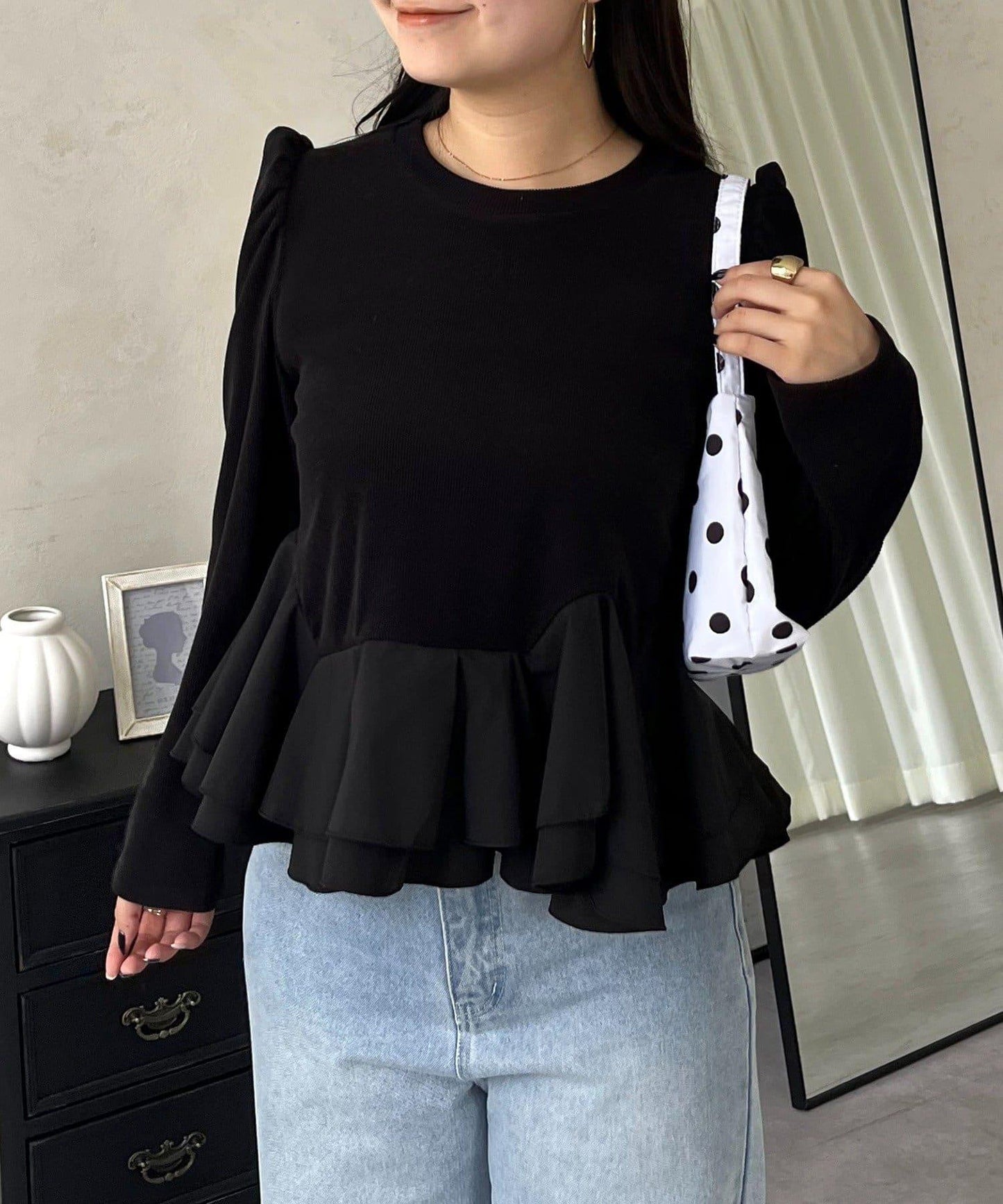 下襬荷葉邊磨毛羅紋針織上衣