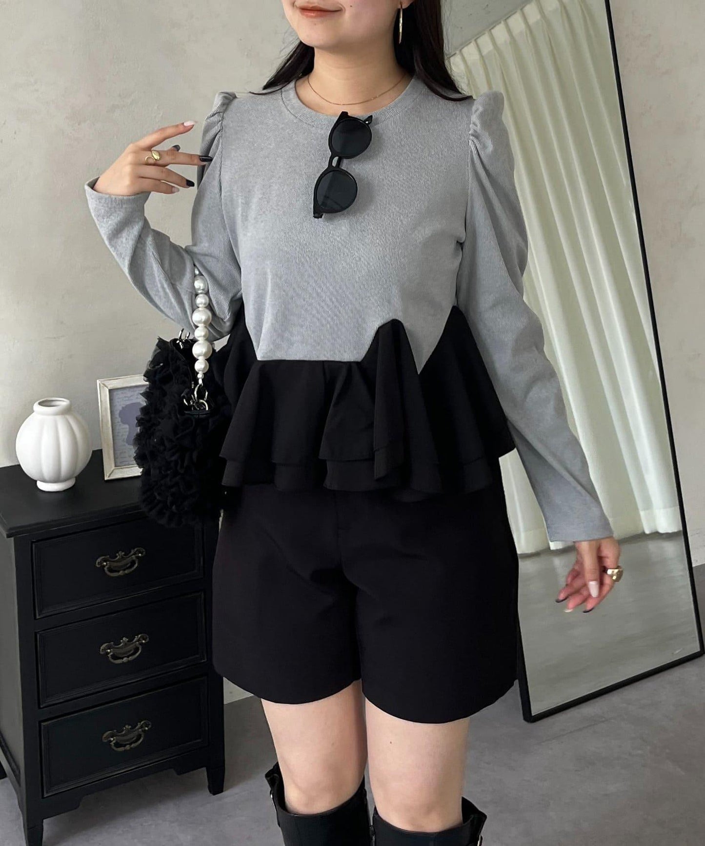 下襬荷葉邊磨毛羅紋針織上衣