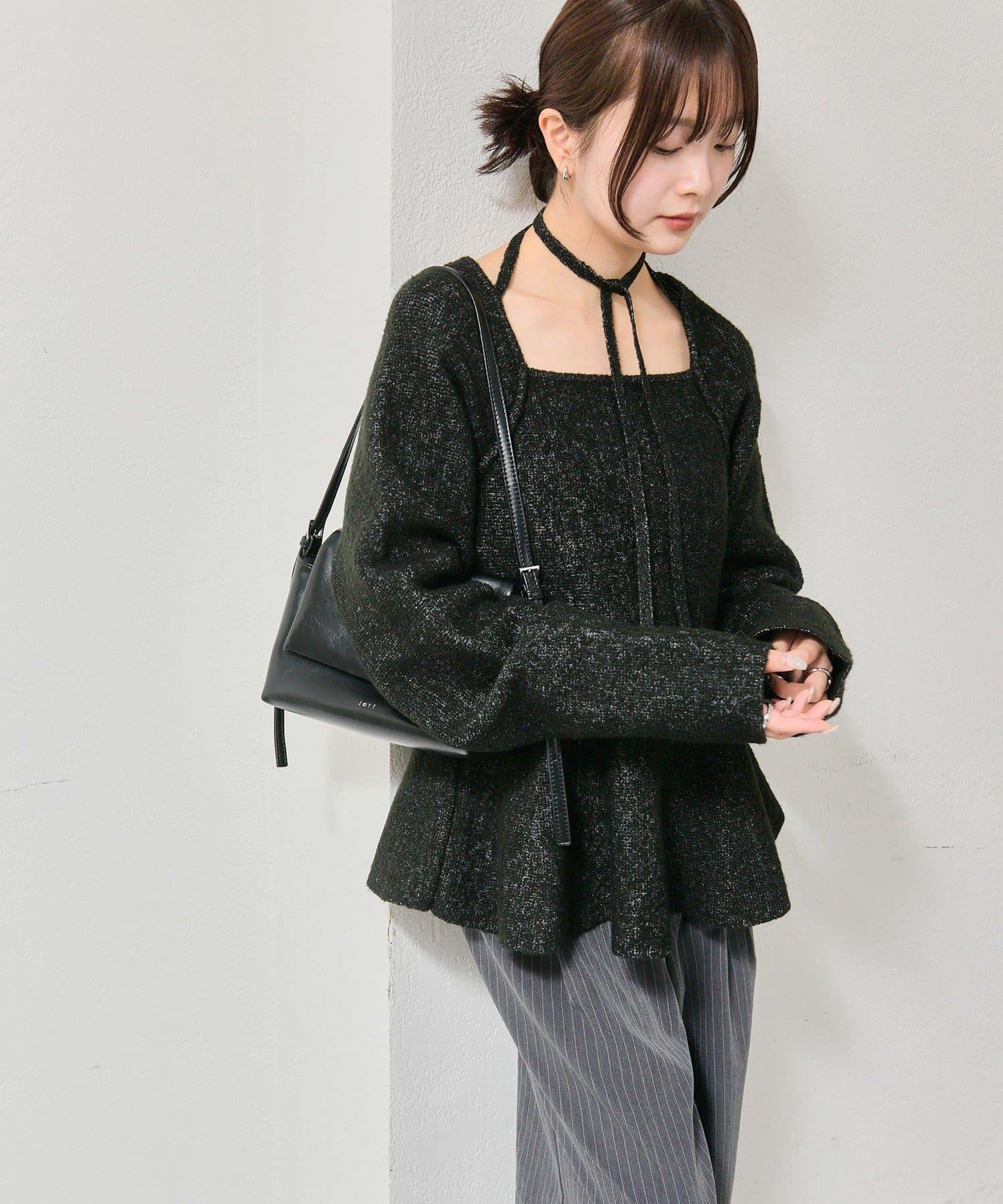 方領荷葉邊針織衫