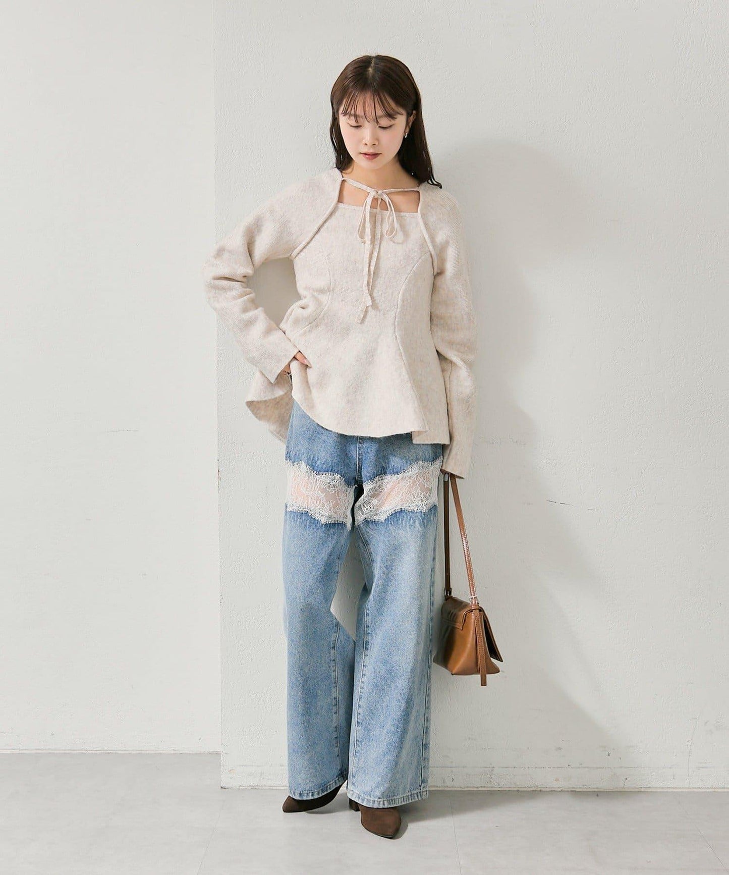 方領荷葉邊針織衫