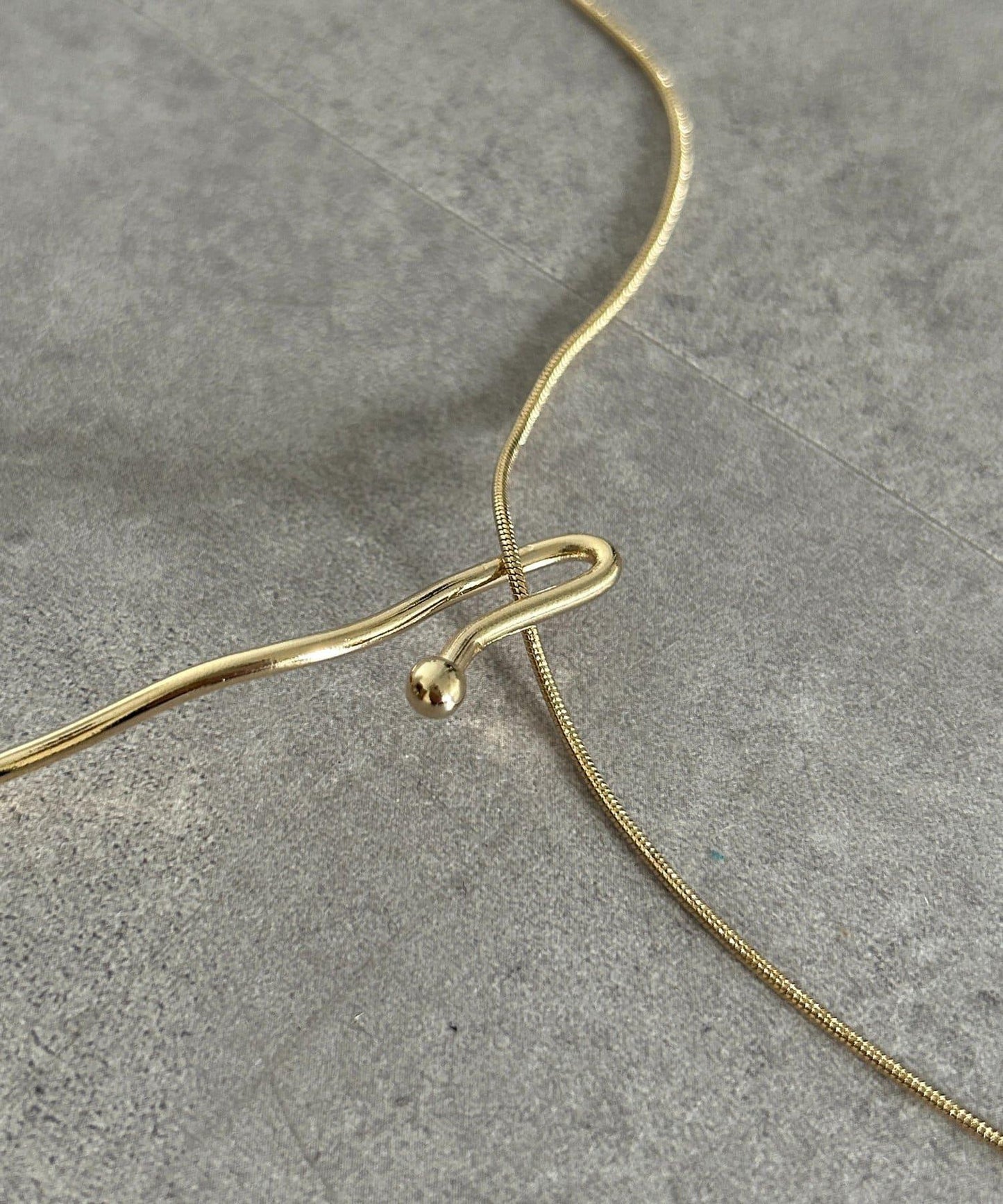 【heilly/ヘイリー】不對稱Y字項圈