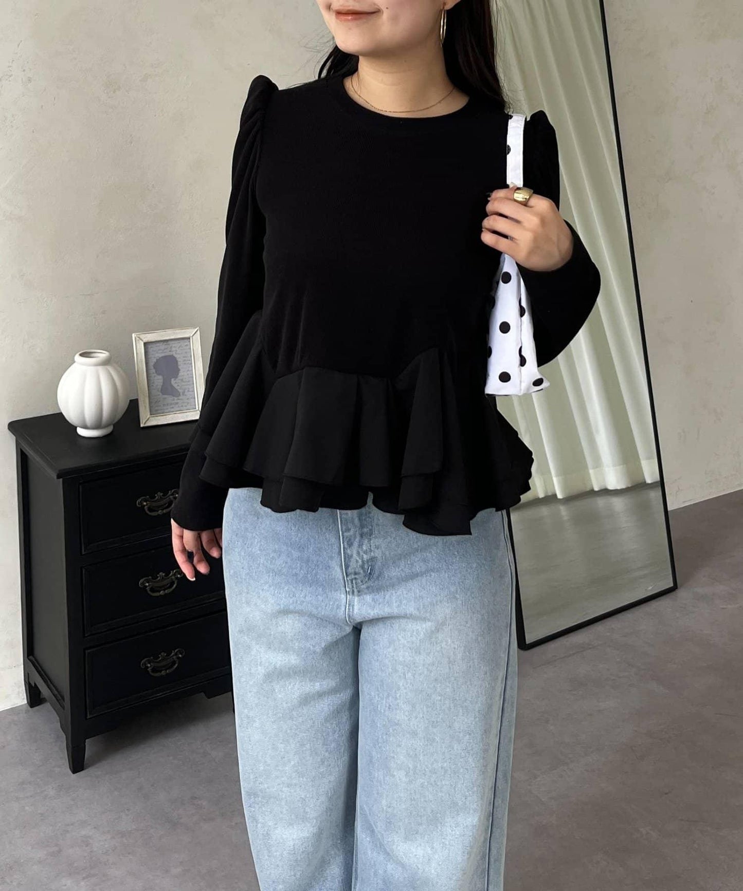 下襬荷葉邊磨毛羅紋針織上衣