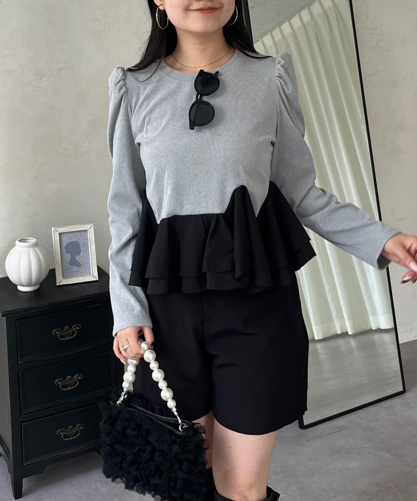 下襬荷葉邊磨毛羅紋針織上衣