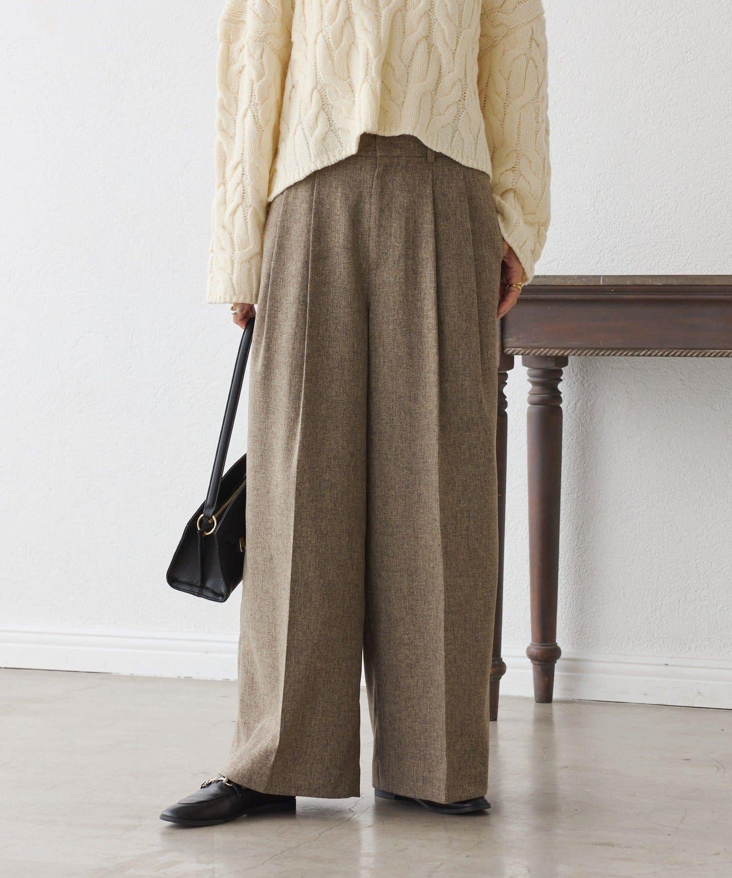 【可搭配套裝】羊毛斜紋雙褶長褲