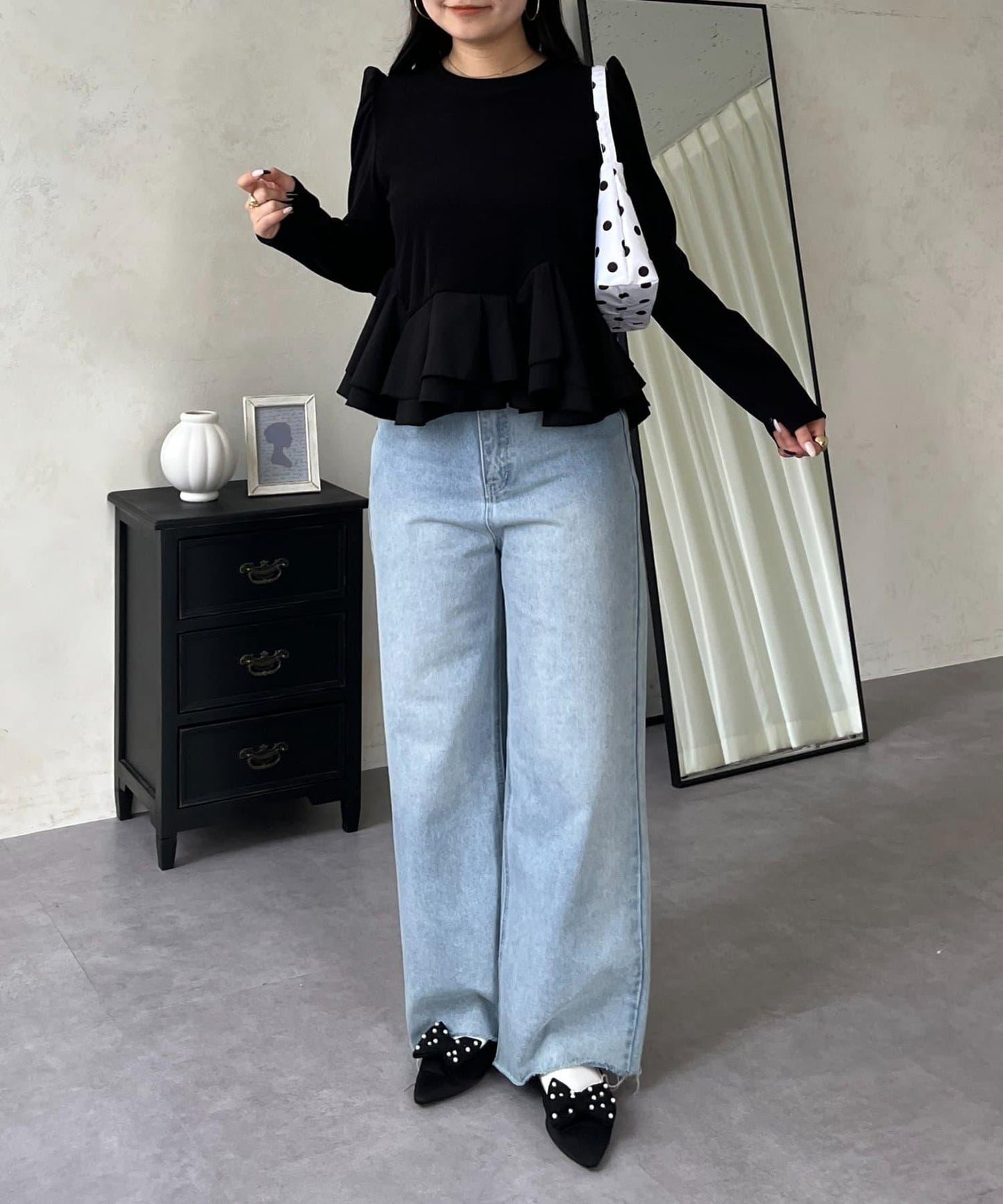 下襬荷葉邊磨毛羅紋針織上衣