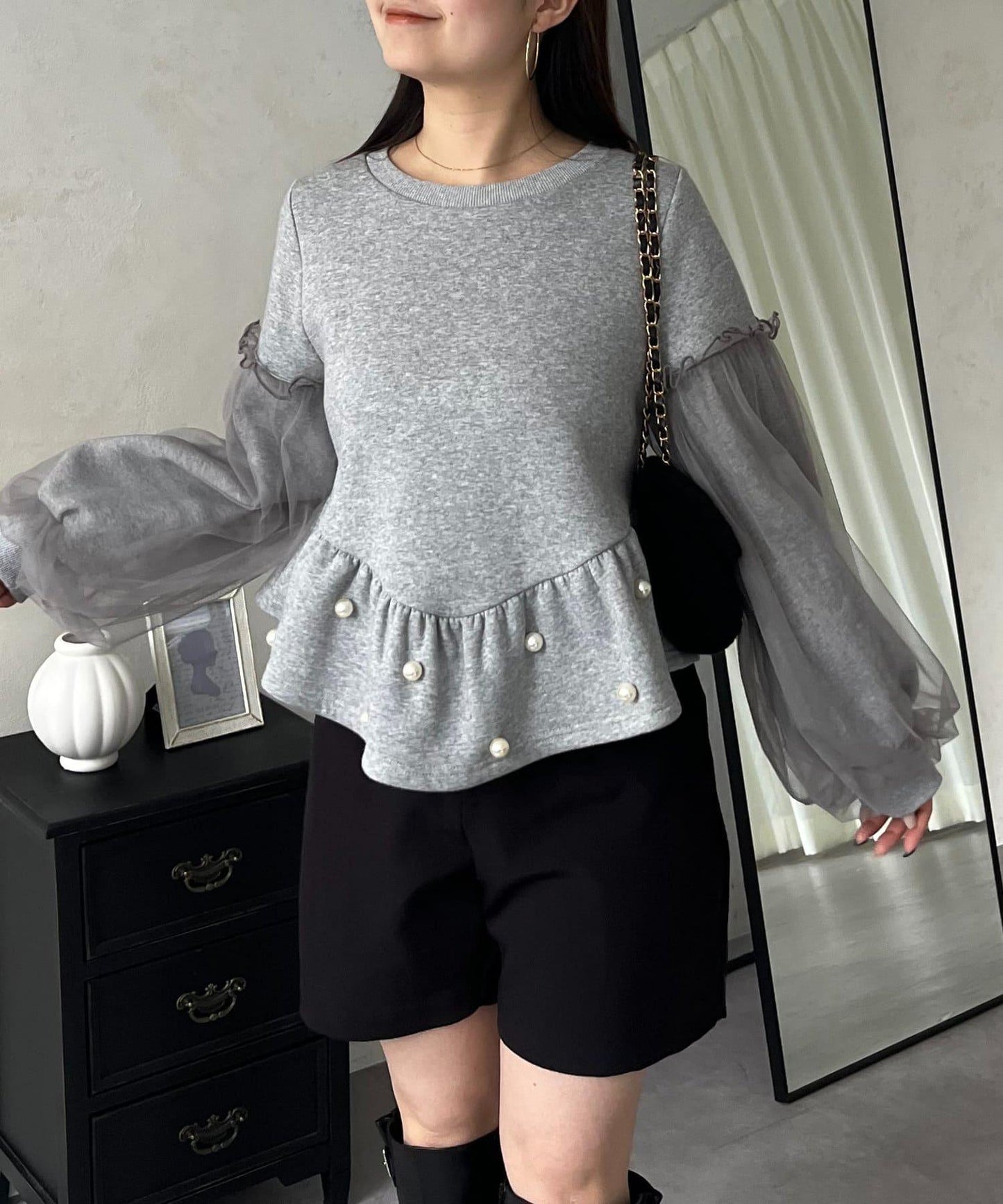 袖部網紗珍珠荷葉邊衛衣