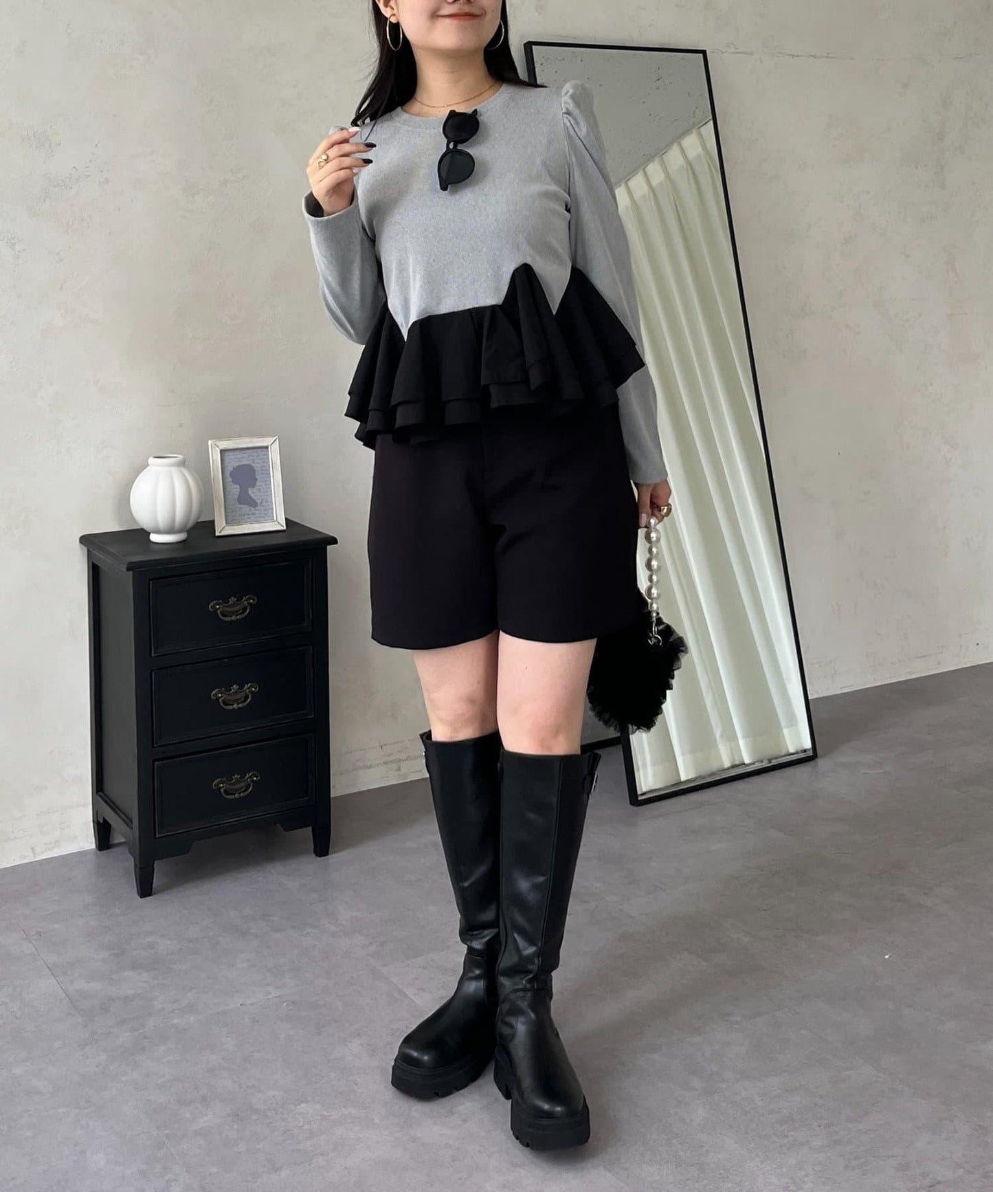 下襬荷葉邊磨毛羅紋針織上衣