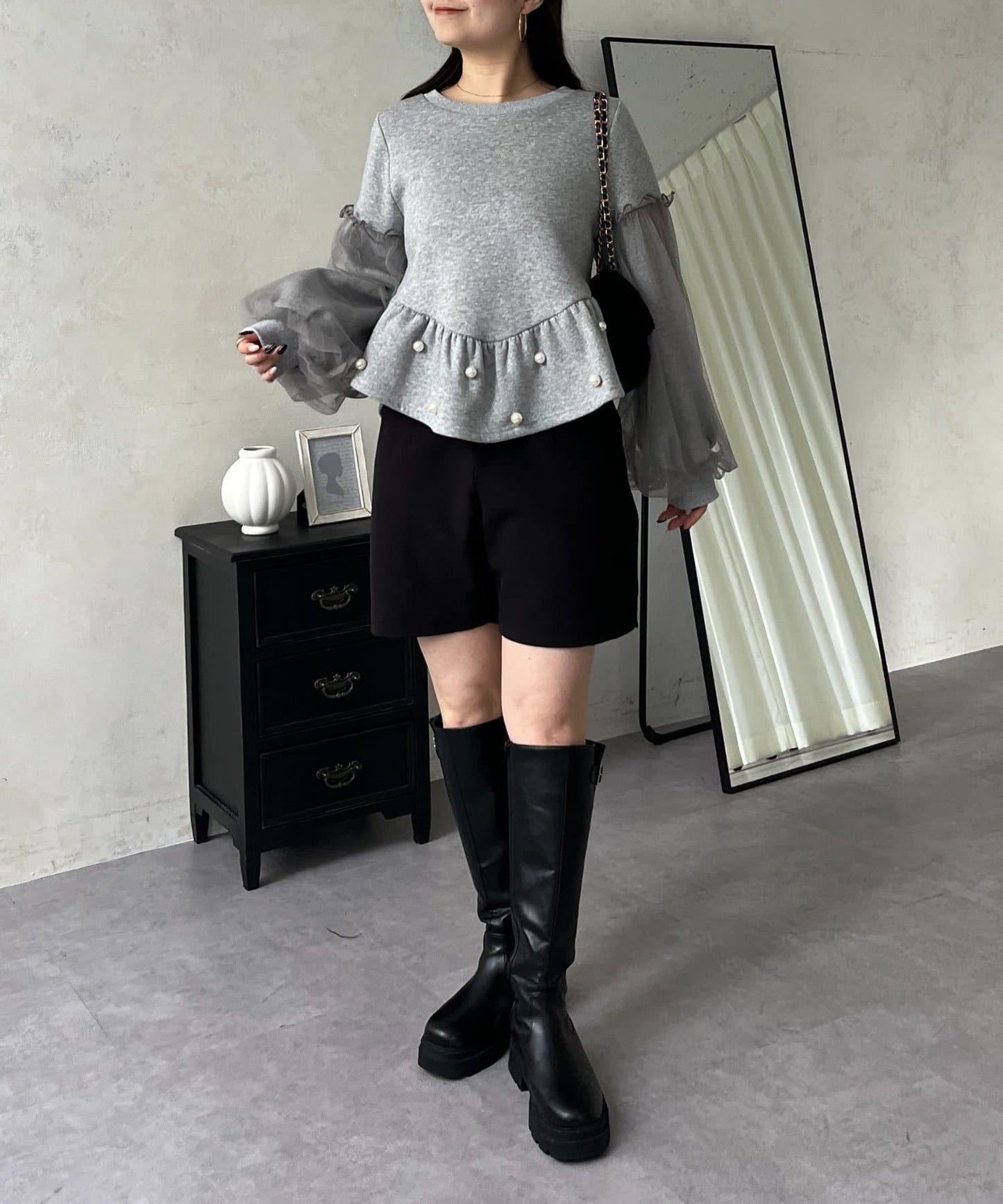 袖部網紗珍珠荷葉邊衛衣