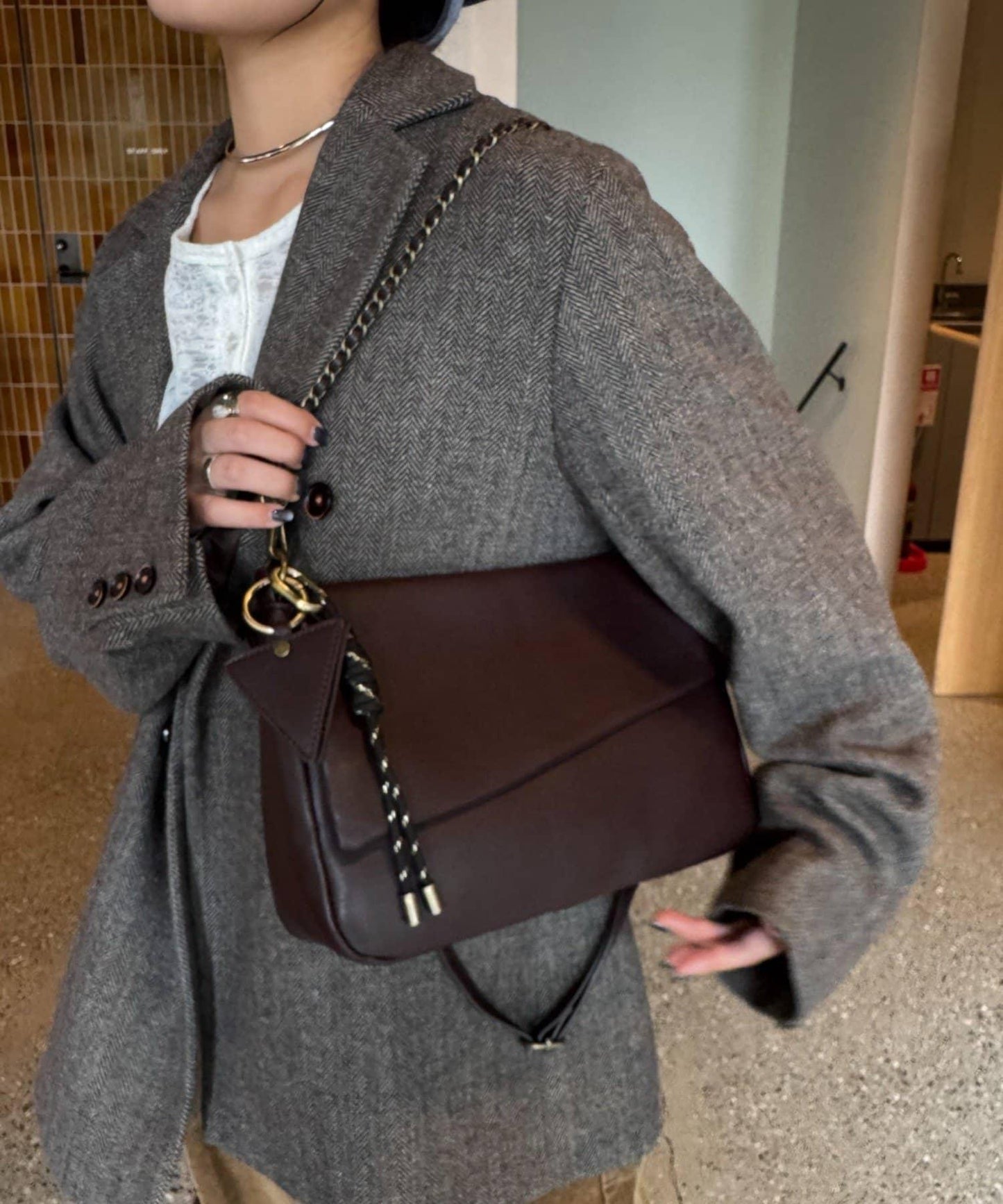 帶鏡子掛飾拼接材質翻蓋鏈條包