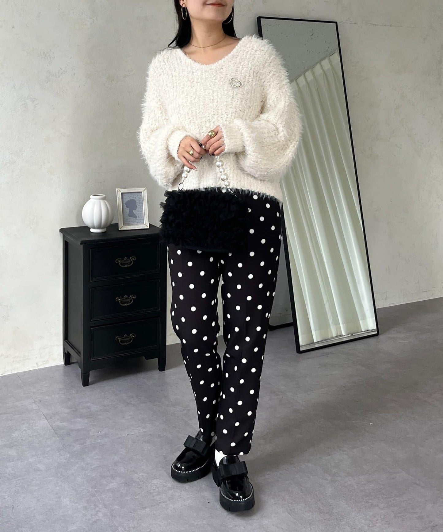 爆米花質感V領針織衫