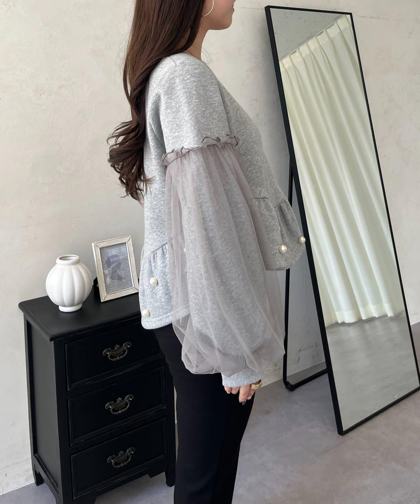 袖部網紗珍珠荷葉邊衛衣