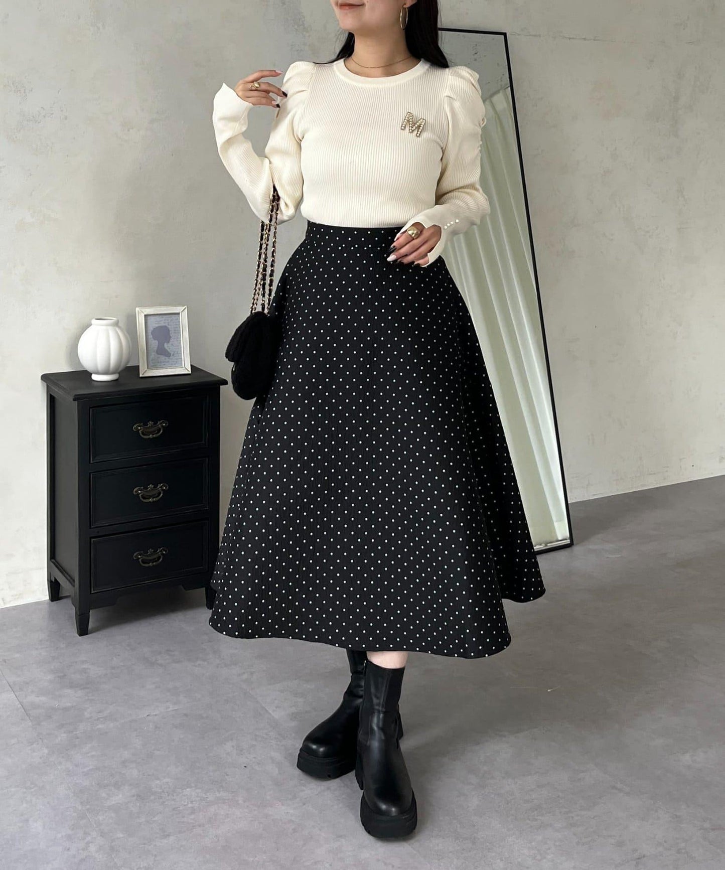 袖珍珠泡泡袖羅紋針織衫