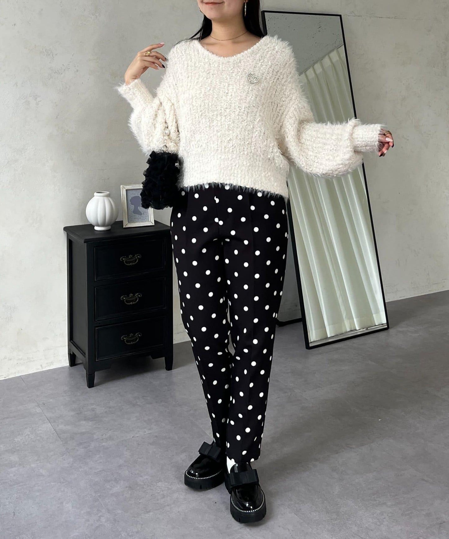 爆米花質感V領針織衫