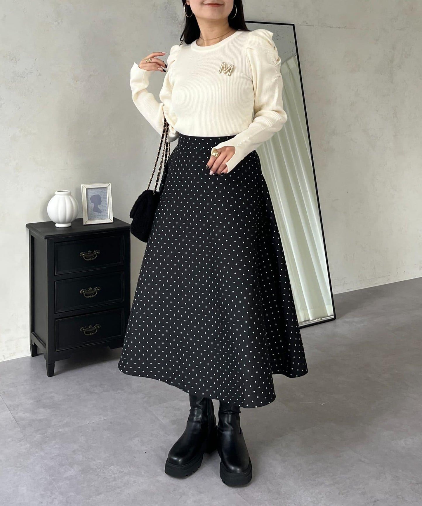 袖珍珠泡泡袖羅紋針織衫