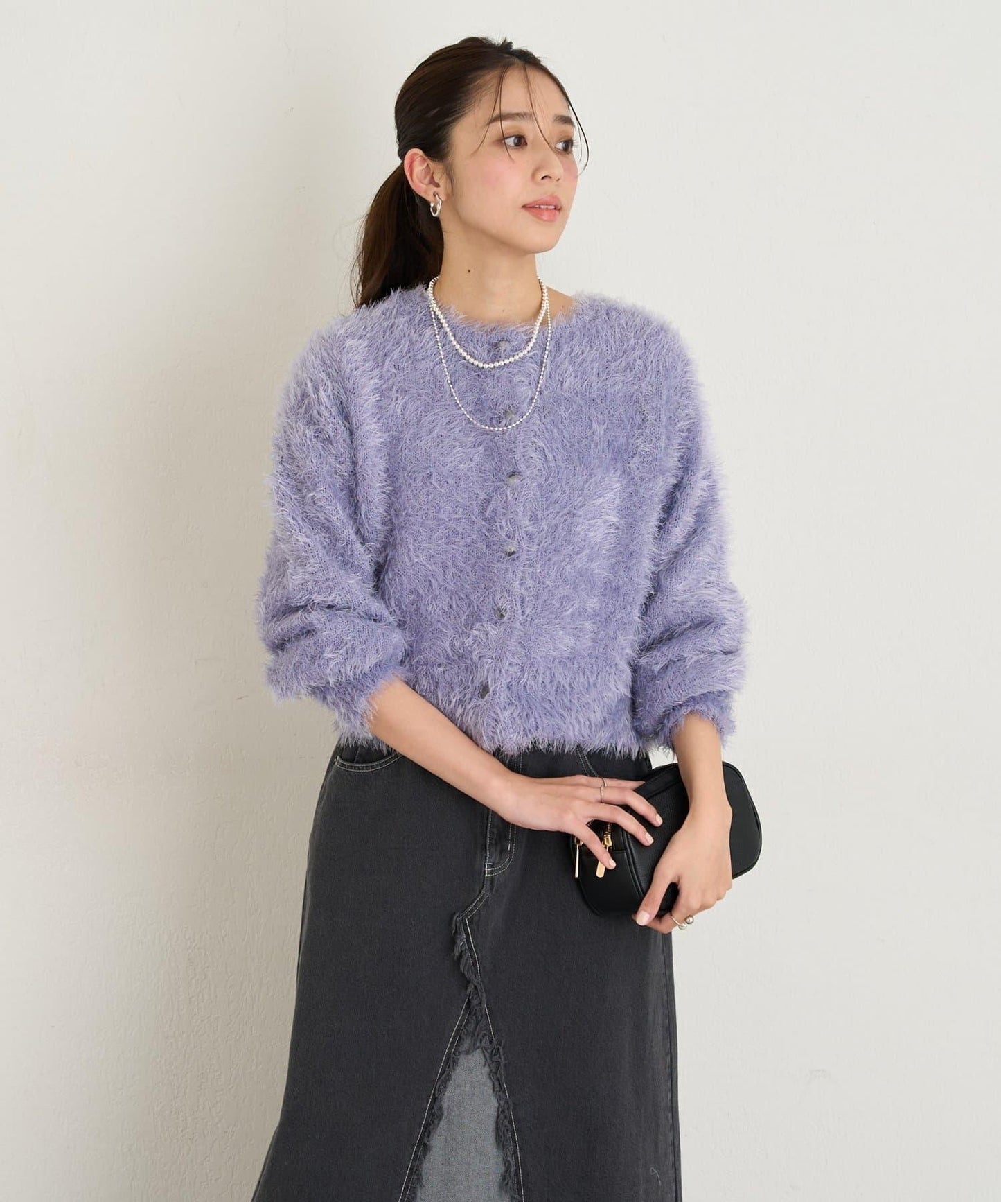 大人女性風格軟質長毛清透紐扣開衫