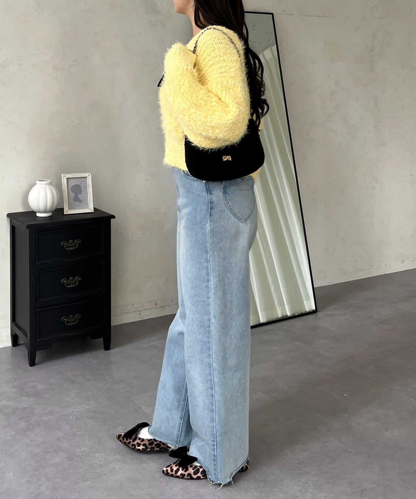 爆米花質感V領針織衫