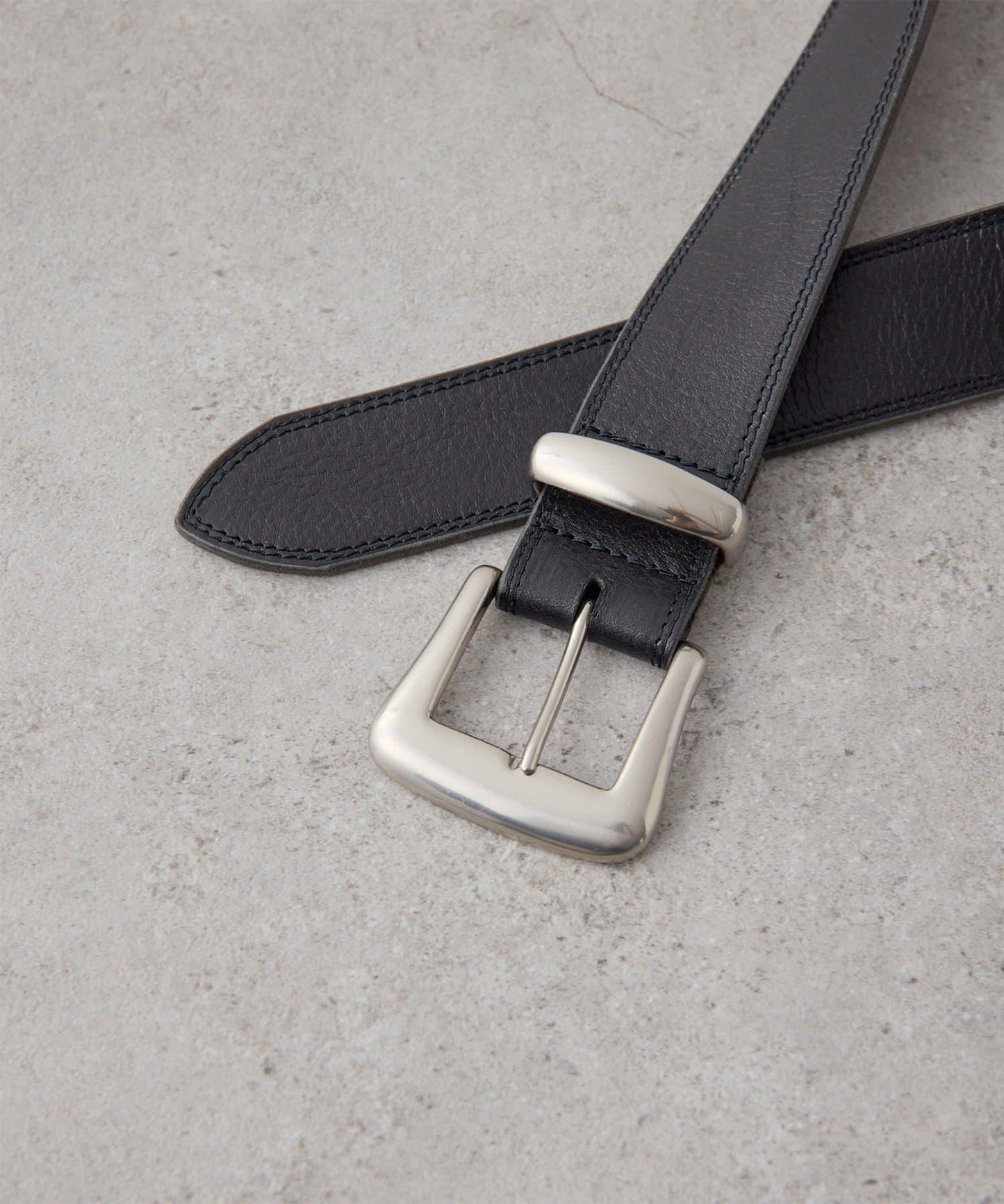 【Hoaw.】雙縫線寬腰帶