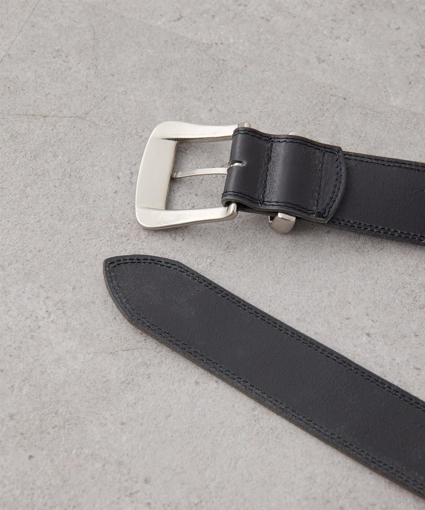 【Hoaw.】雙縫線寬腰帶