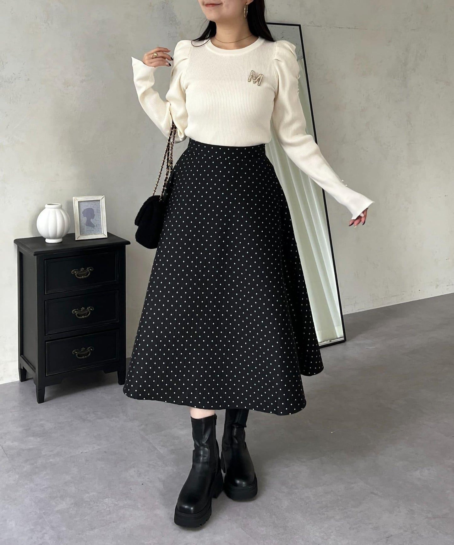 袖珍珠泡泡袖羅紋針織衫