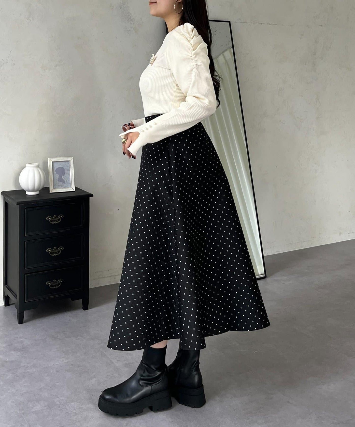 袖珍珠泡泡袖羅紋針織衫