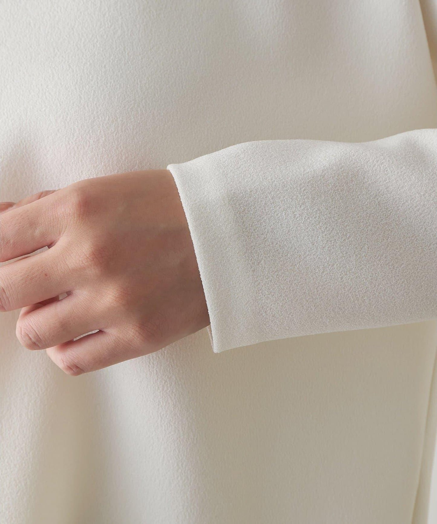 刺繡雪紡套頭衫