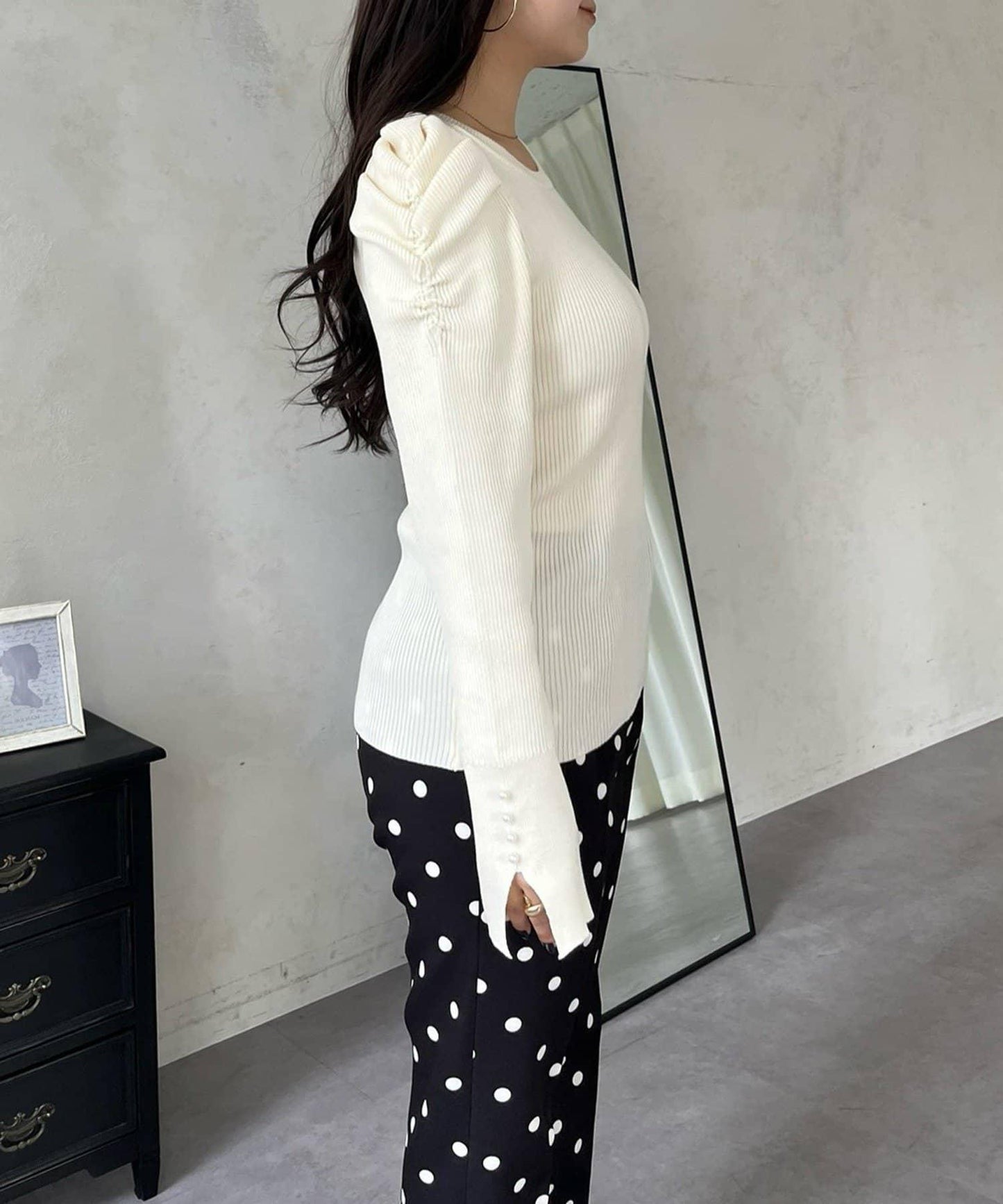 袖珍珠泡泡袖羅紋針織衫