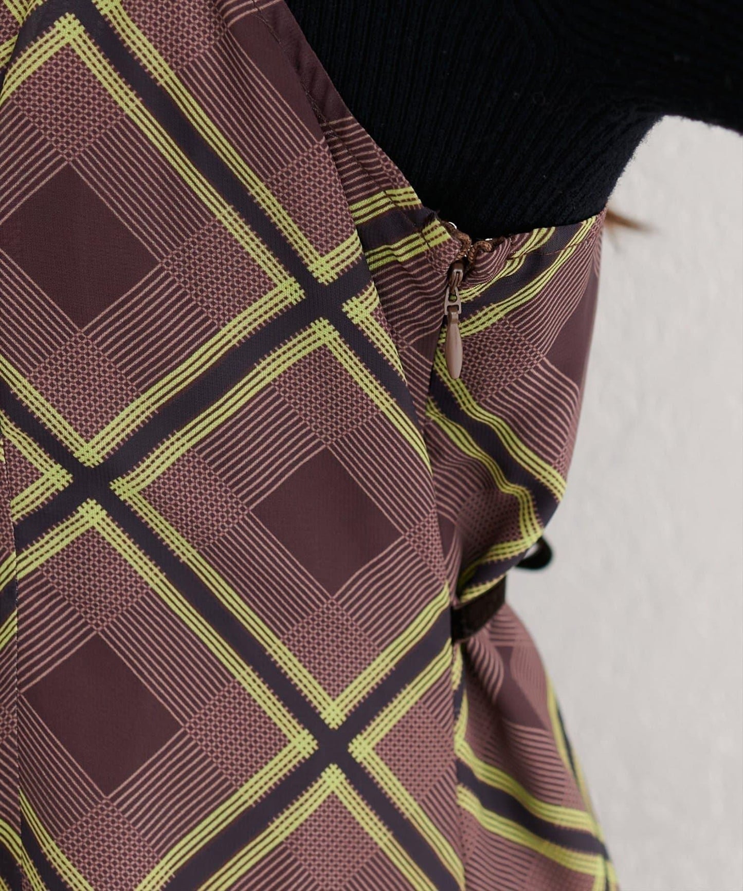 【natural couture】天鵝絨拼接吊帶連衣裙