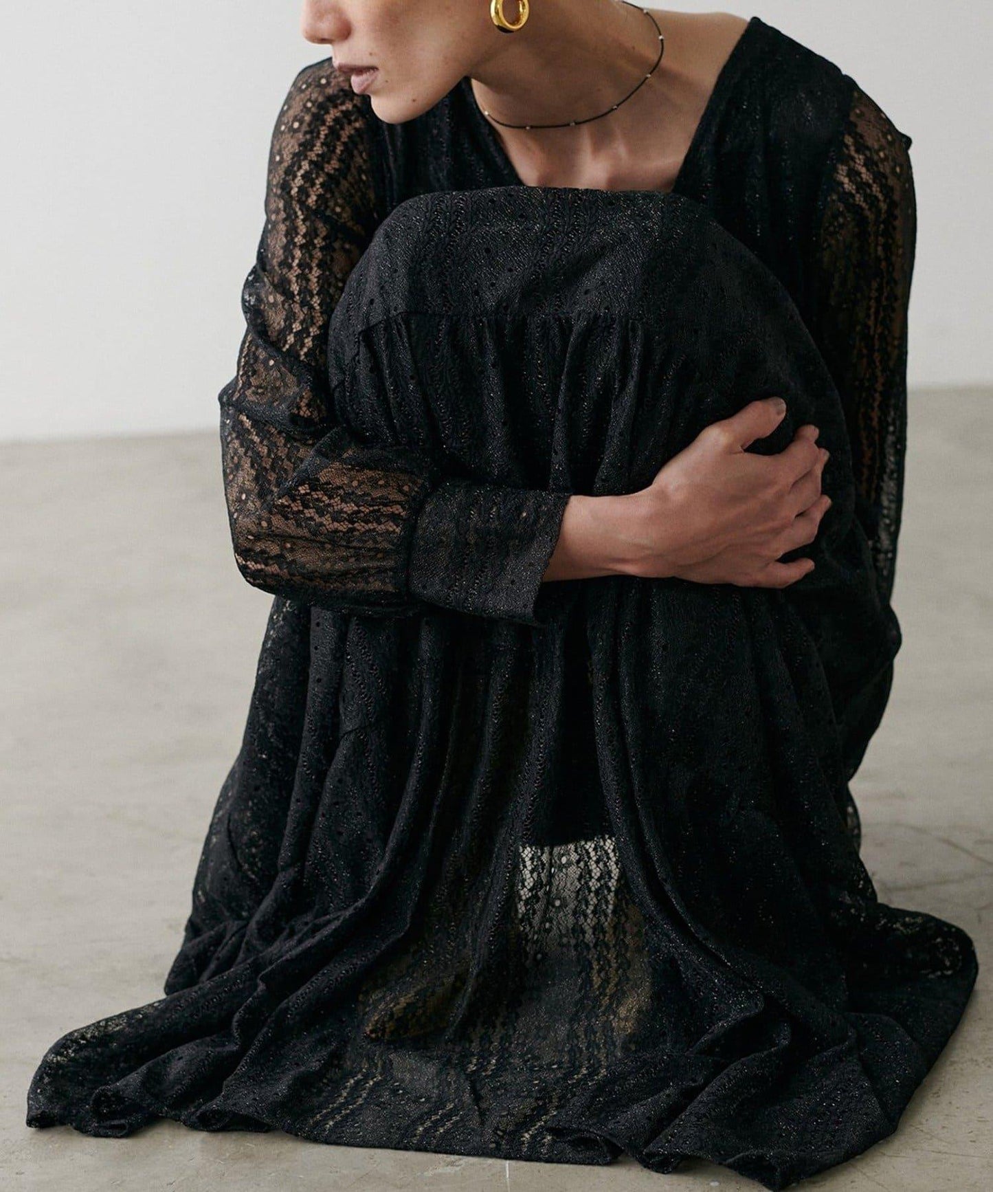 【LARUTA】蕾絲拼接長款連衣裙