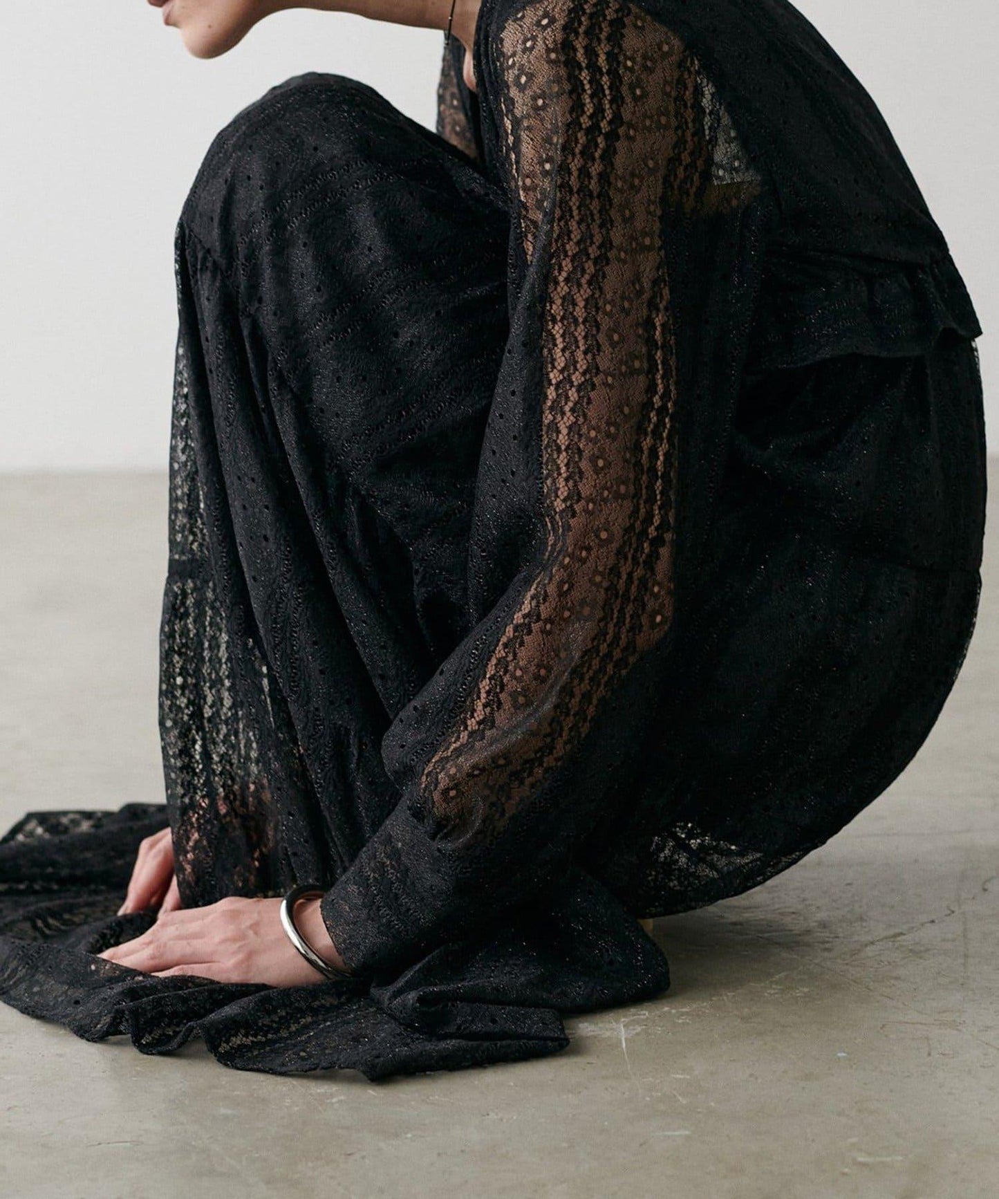 【LARUTA】蕾絲拼接長款連衣裙