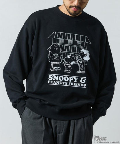 《PEANUTS》 聯名 Travel Friends 圓領衛衣