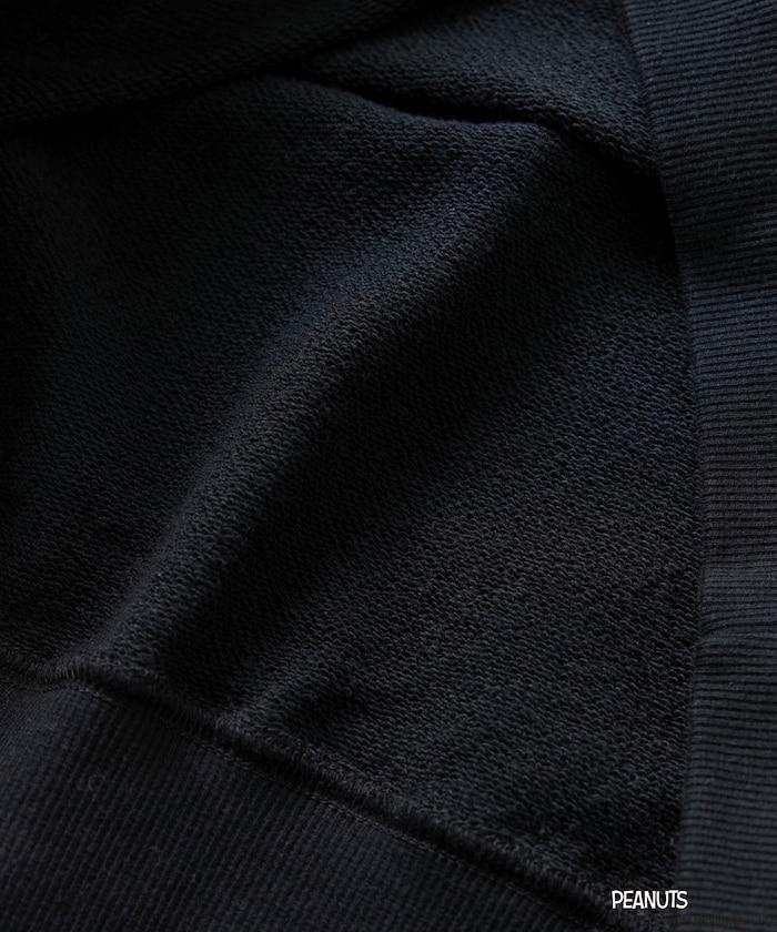 《PEANUTS》 聯名 Travel Friends 圓領衛衣