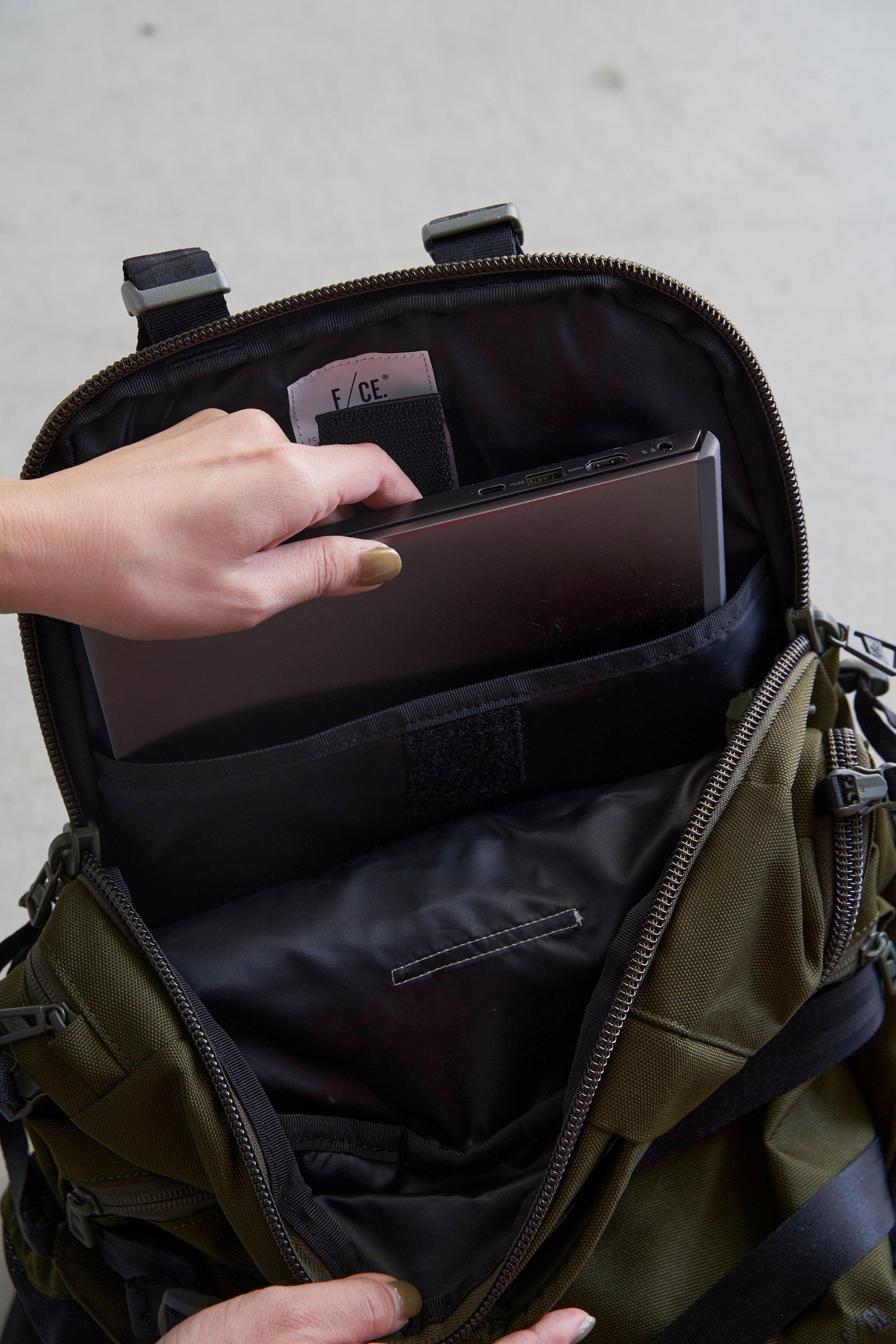 F/CE. 950 DAYPACK 雙肩揹包