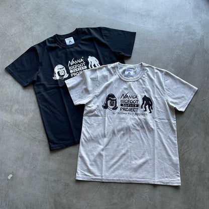 NANGA / NANGA x TACOMA FUJI RECORDS BIGFOOT SURVEY PROJECT LOGO印花短袖T恤