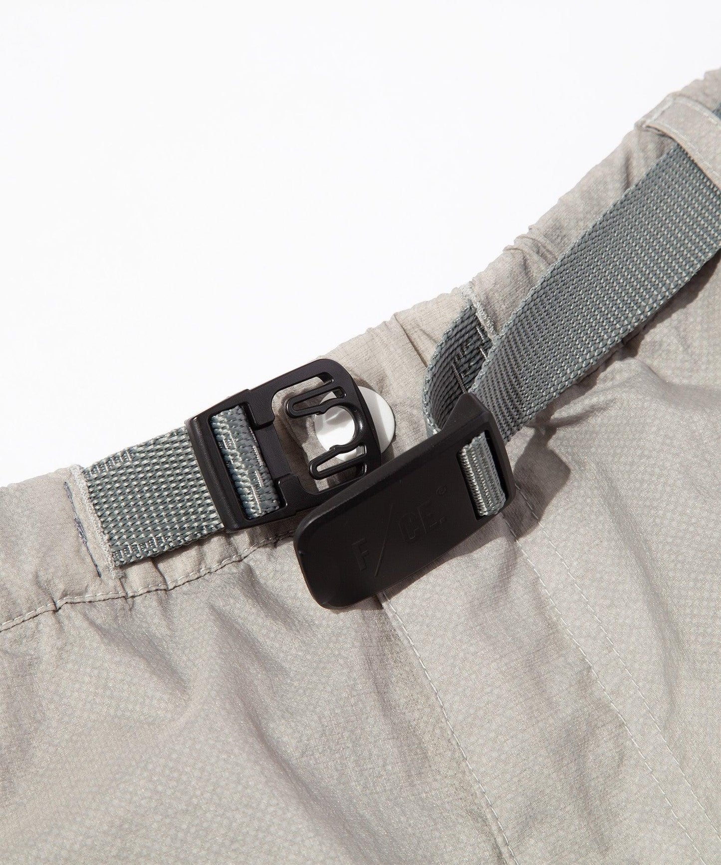 F/CE. 2.5 LAYER FEATURE 拉鍊休閒短褲