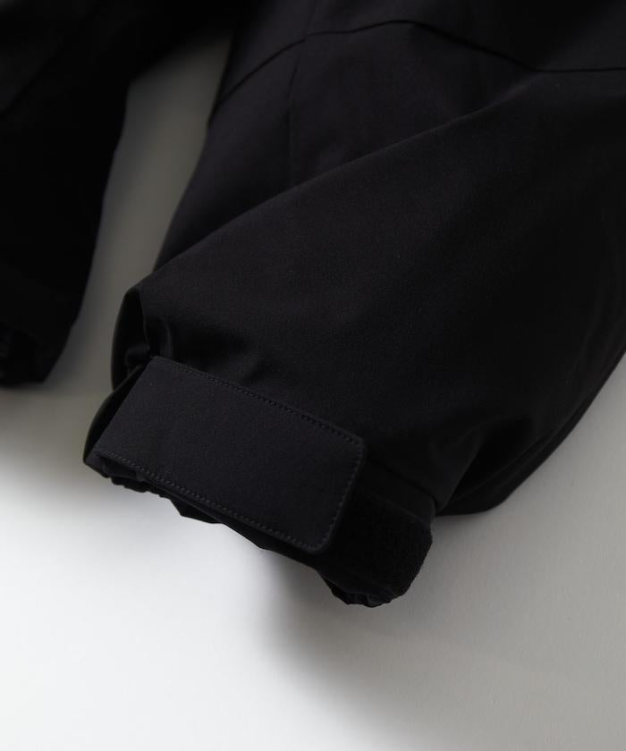 特別寬鬆版型拼接短款羽絨服