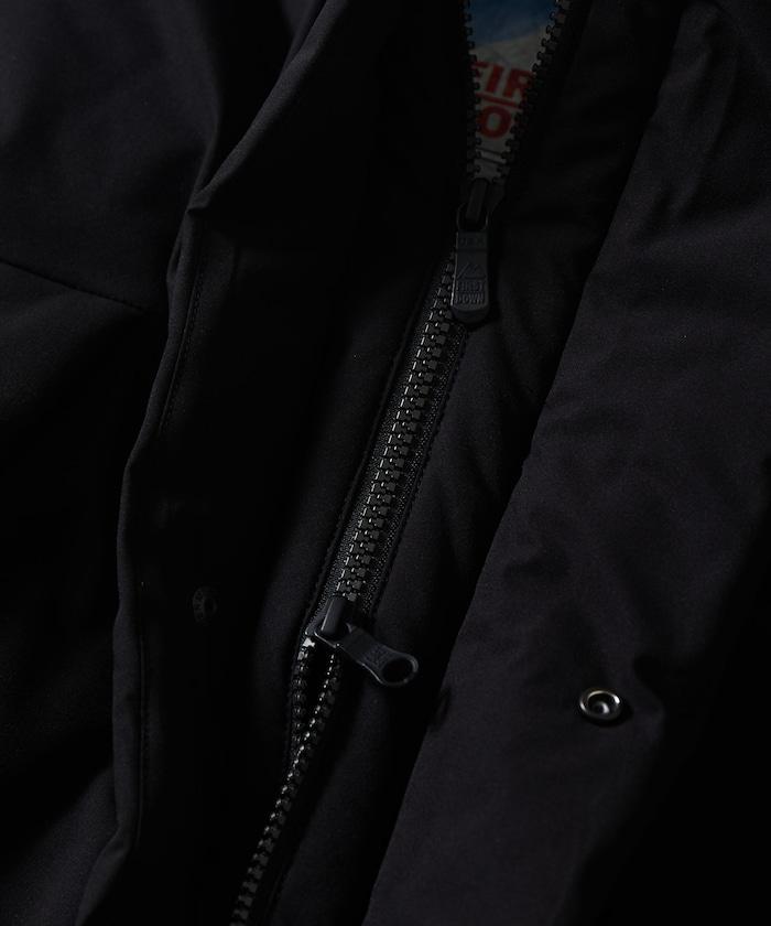 特別寬鬆版型拼接短款羽絨服