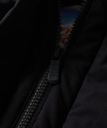 特別寬鬆版型拼接短款羽絨服